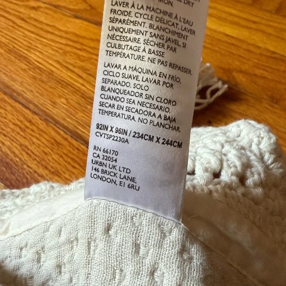 Anthropologie Crochet Graciela Coverlet